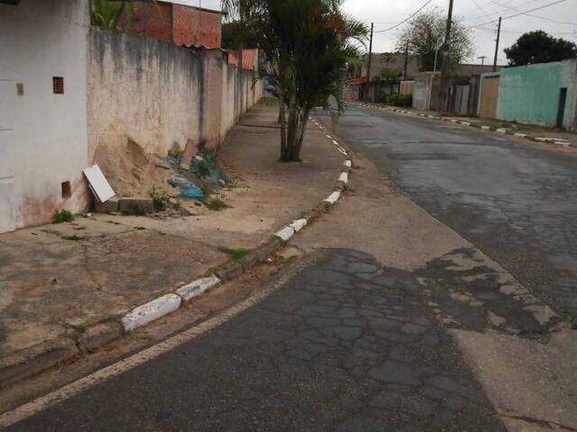 Casa para Venda em Vargem Grande Paulista - 2