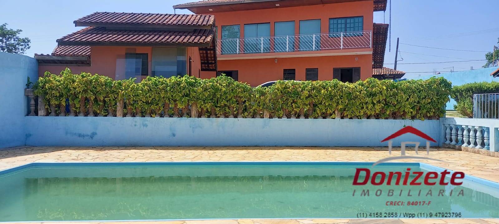 Bela Casa a venda no Condomínio Refúgio dos Amigos/Vargem Grande Paulista