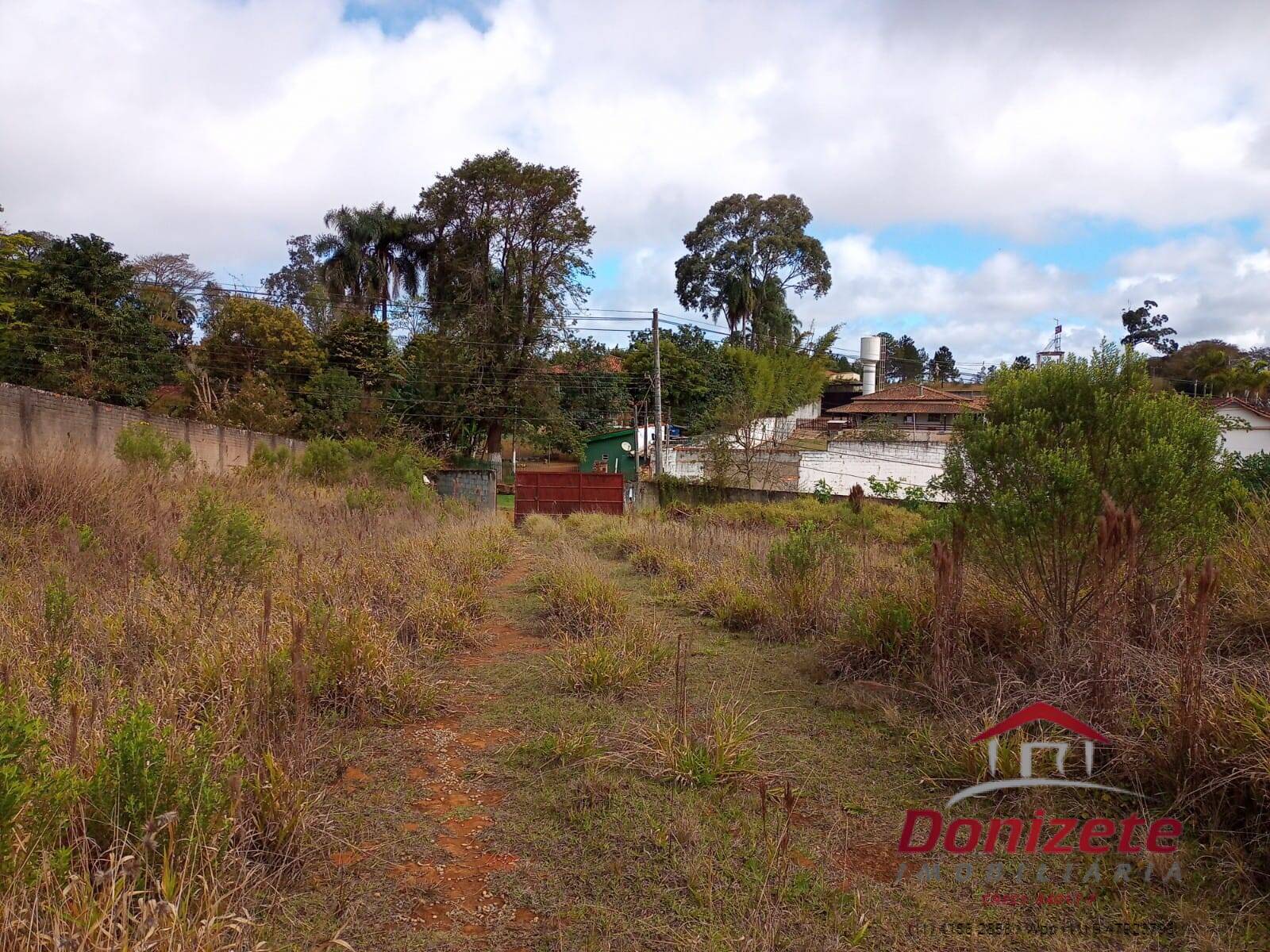 Terreno para a Venda ou locação -Remanso 1 / Vargem Grande Paulista .