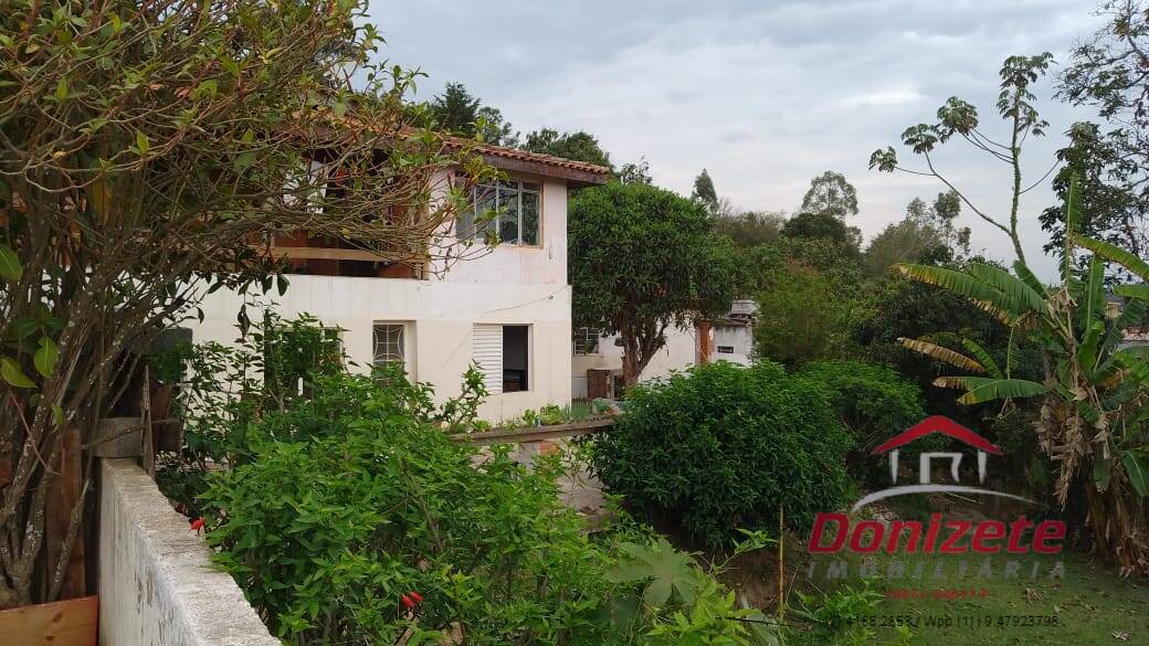 Chácara a Venda -Mombasa ao lado do shopping Catarina/São Roque - SP.