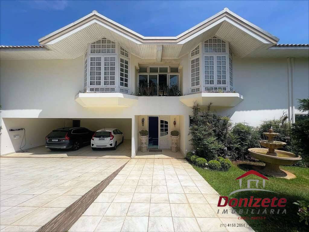 Casa à Venda em Condomínio - Cotia / São Paulo