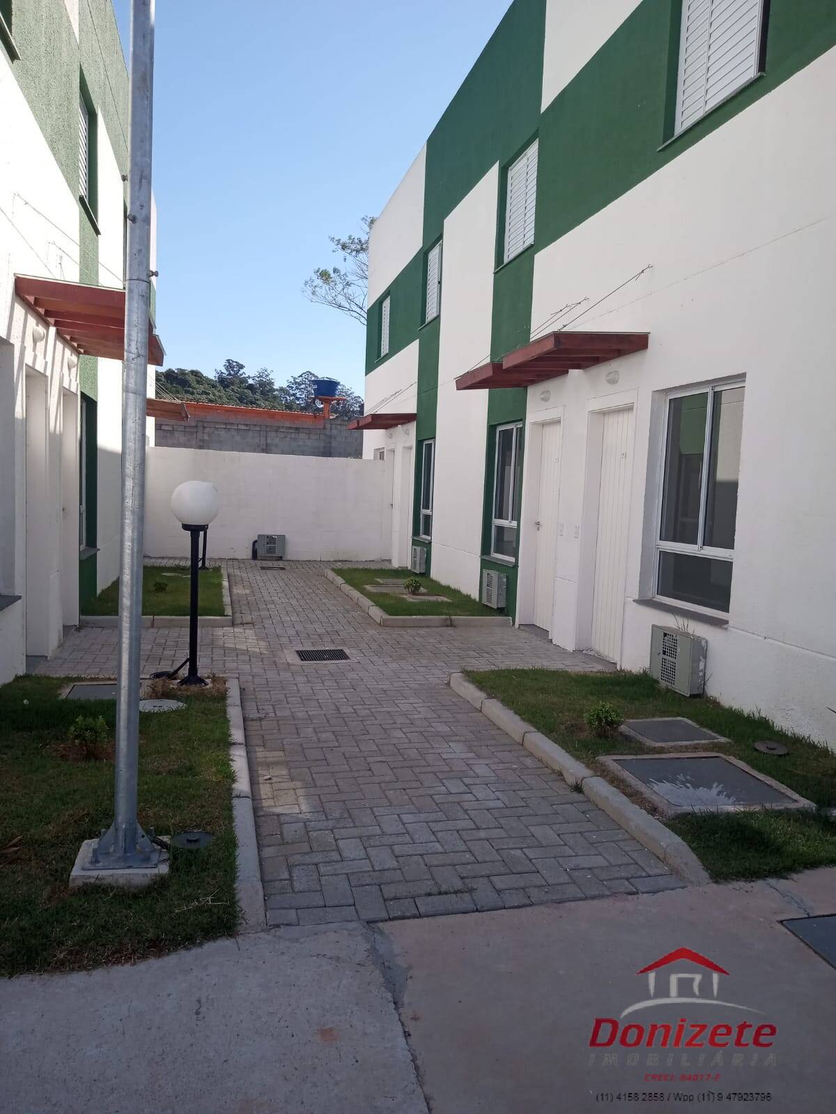 Casa a Venda em Condominio - Vargem Grande Paulista, SP